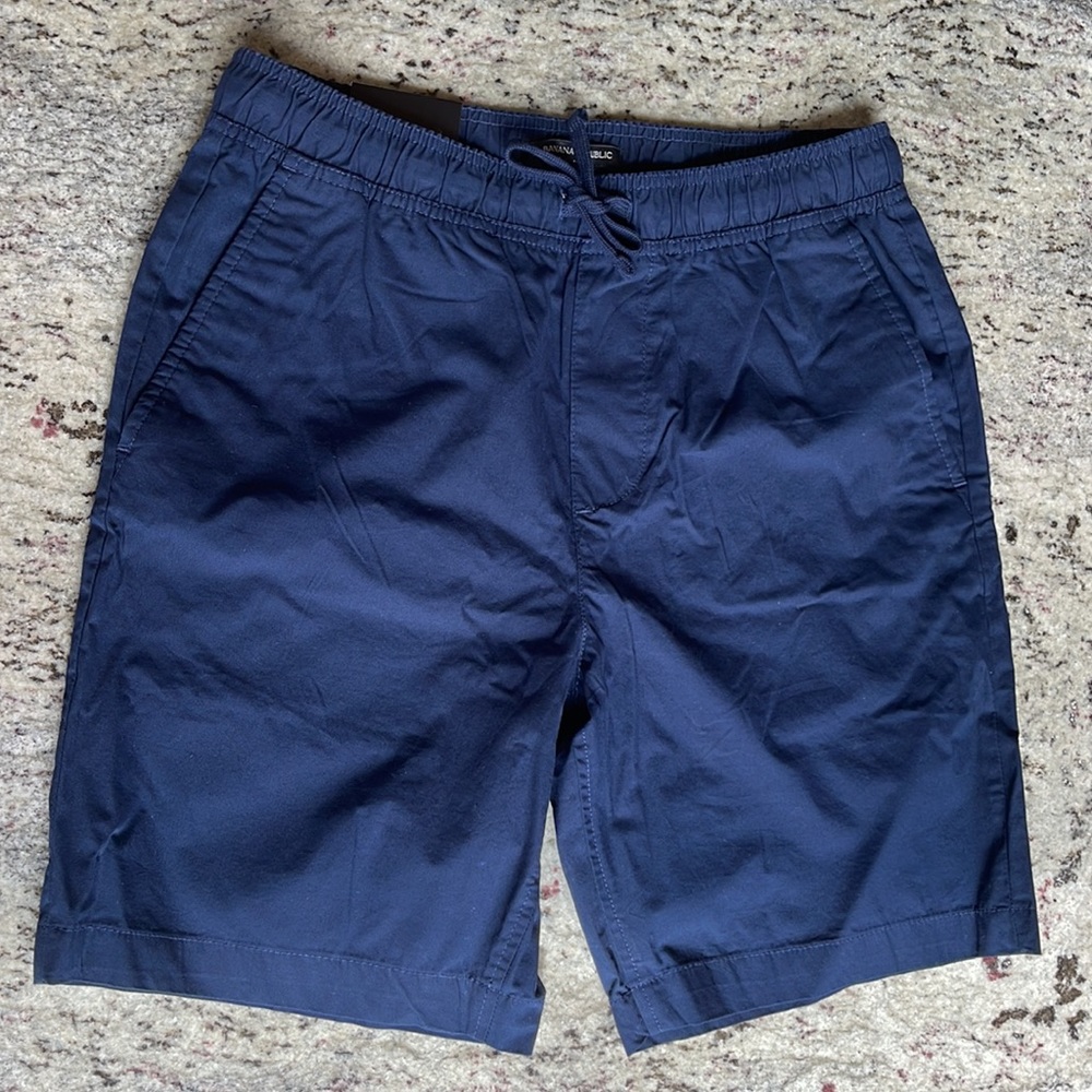 Banana Republic Deck Shorts, NWT!